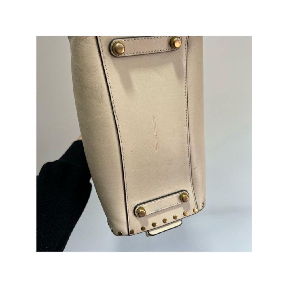 Coach Rogue 25 with Rivets - Picture 9 of 13